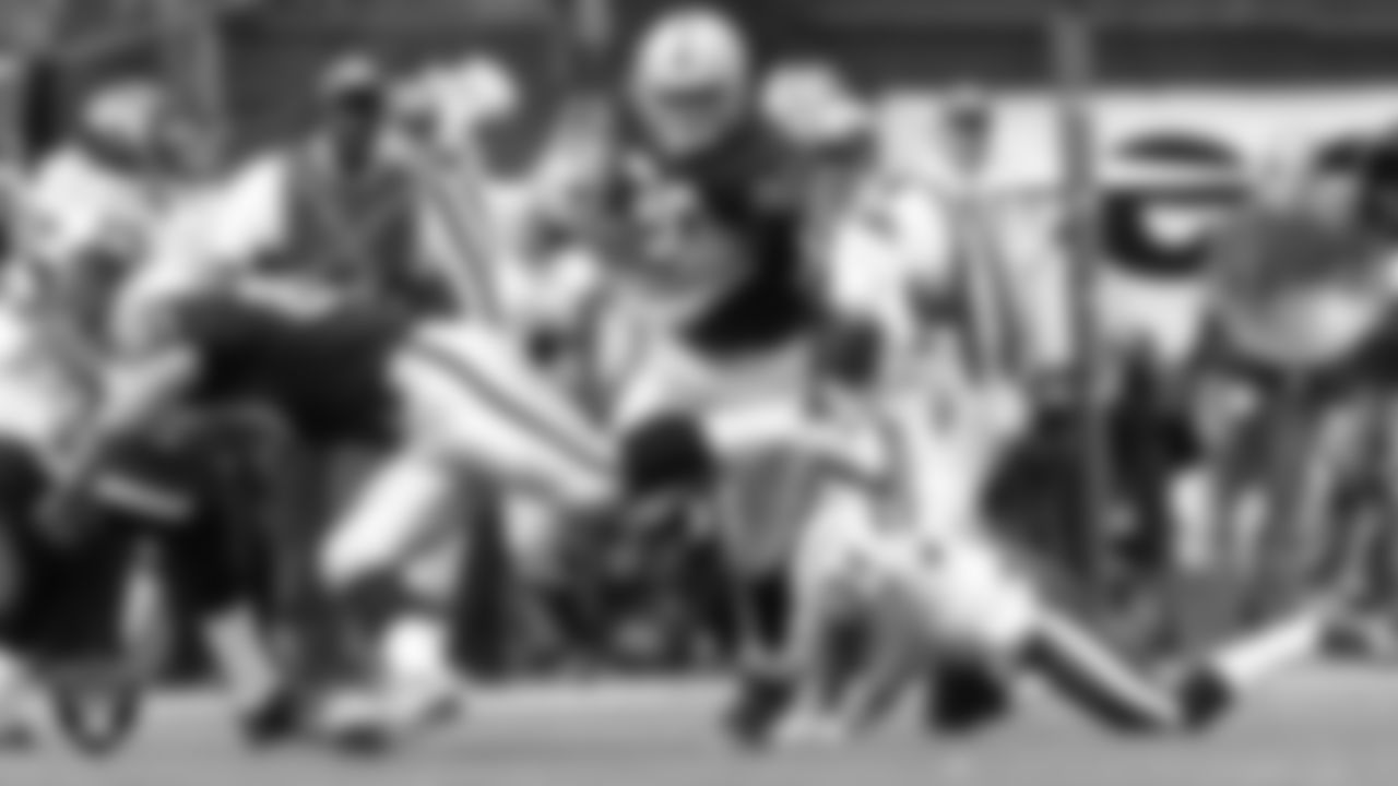 Oakland Raiders running back Darren McFadden (20) during the regular season home game against the Houston Texans at Oakland-Alameda County Coliseum, Sunday, October 3, 2010, in Oakland, Calif.