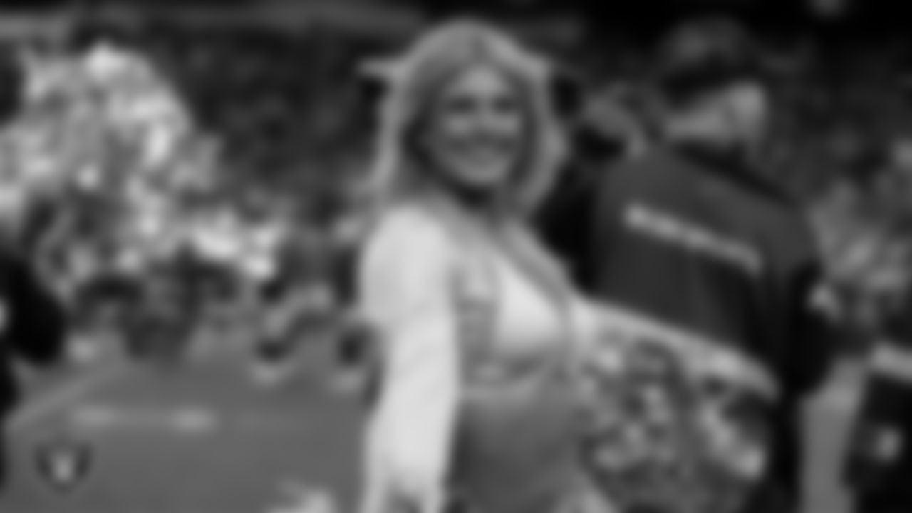 Raiderette Isabella on the sidelines during the regular season home game against the Denver Broncos at Allegiant Stadium.