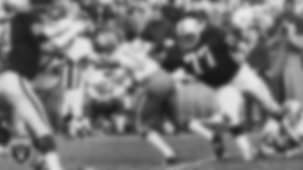DE Ike Lassiter (1965-69)
St. Augustine