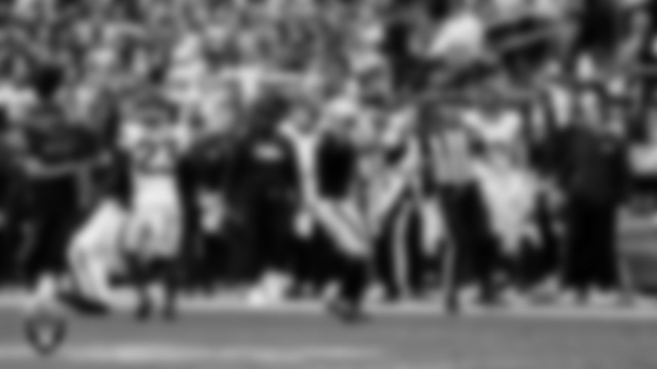 Las Vegas Raiders wide receiver Tre Tucker (1) during the regular season home game against the Denver Broncos at Allegiant Stadium.