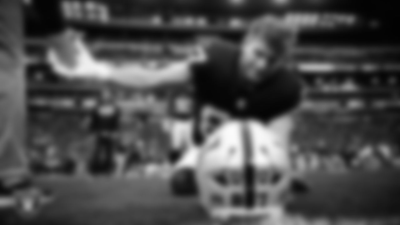 Las Vegas Raiders tight end Michael Mayer (87) warming up before the regular season home game against the New York Giants at Allegiant Stadium.