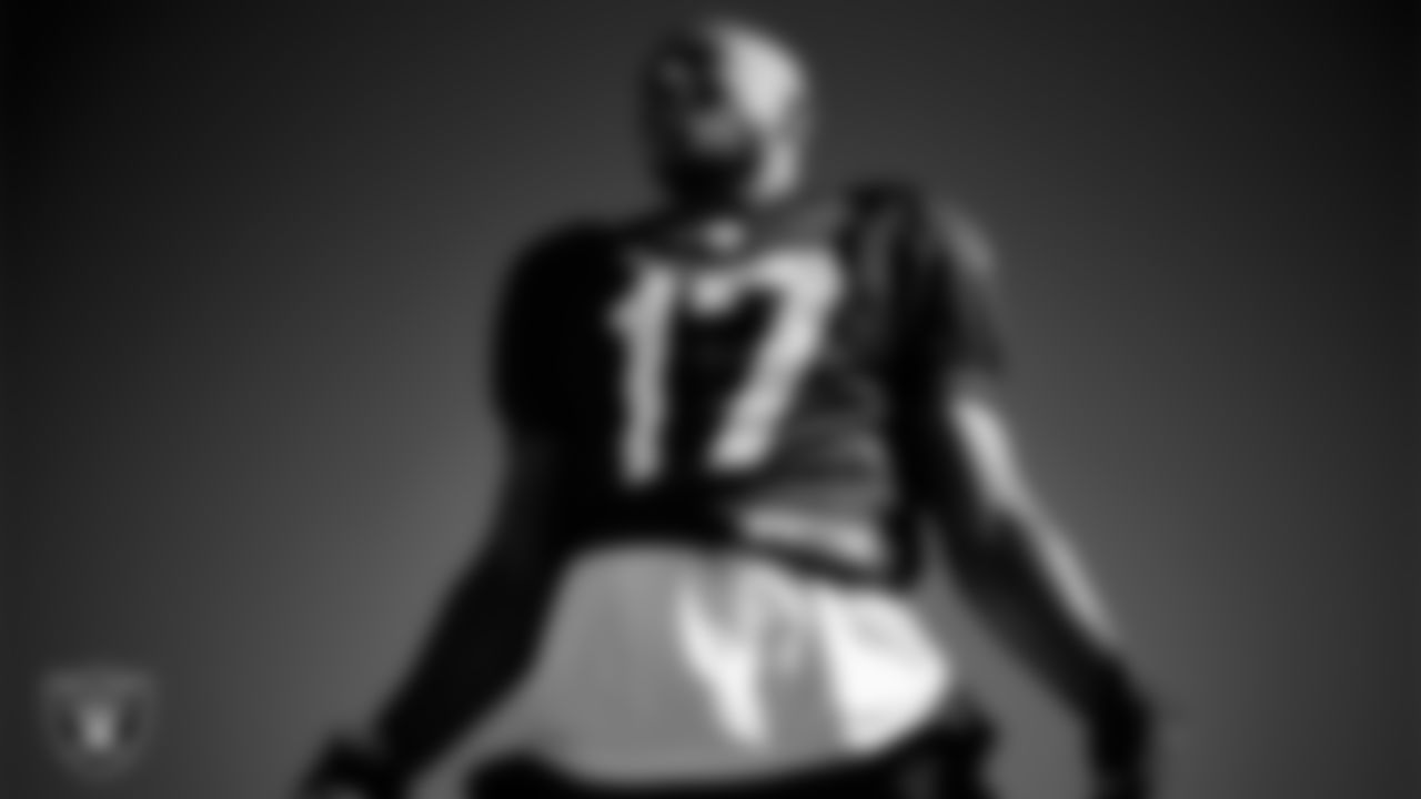 Las Vegas Raiders wide receiver Tyler Lockett (17) during practice at Intermountain Health Performance Center.