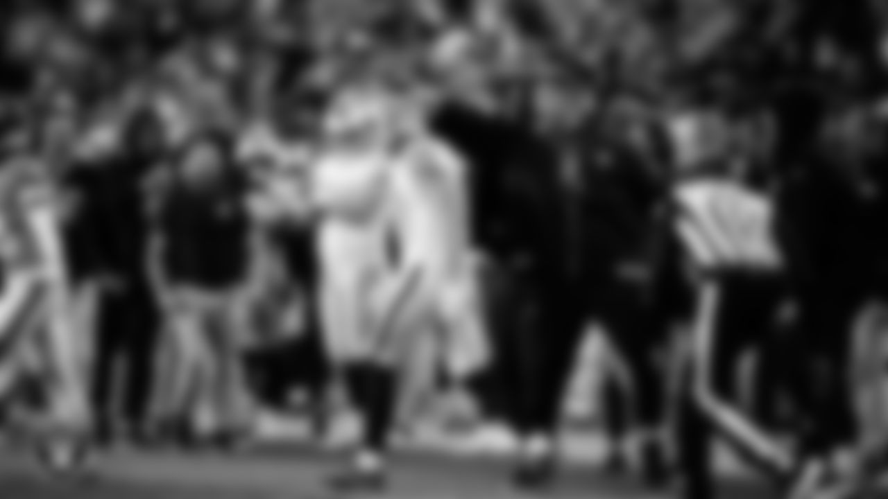 Las Vegas Raiders tight end Brock Bowers (89) celebrates with teammates after making a first down during the regular season away game against the Denver Broncos at Empower Field at Mile High.