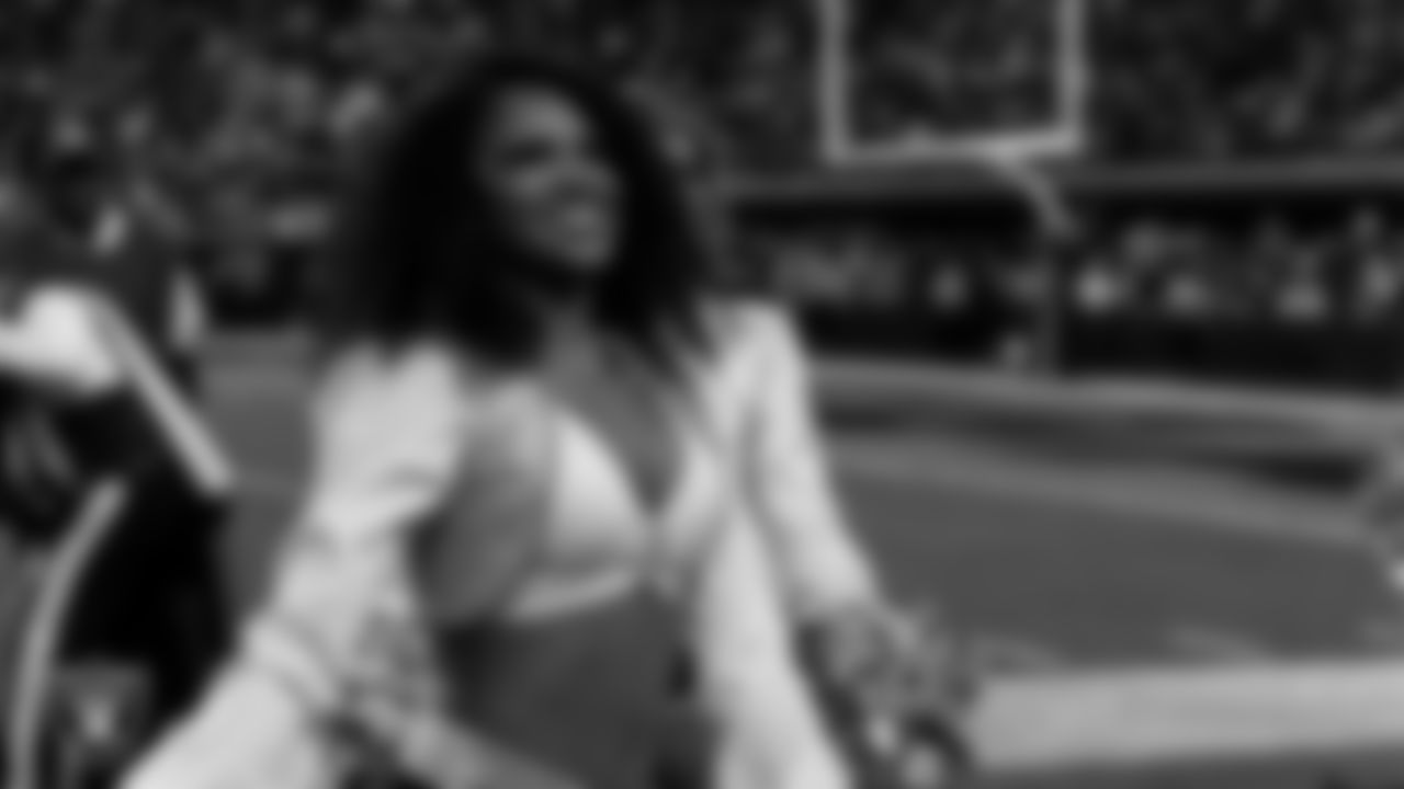 Raiderette Shayla on the sidelines during the regular season home game against the Kansas City Chiefs at Allegiant Stadium.