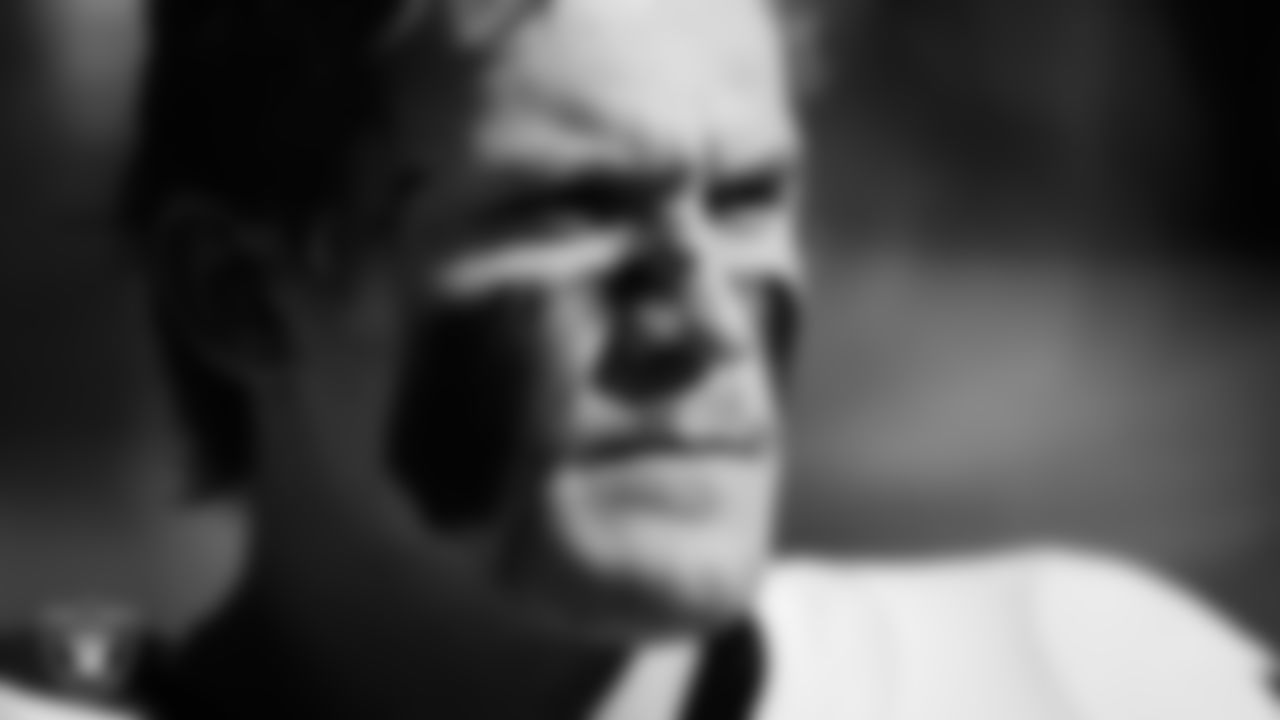 Las Vegas Raiders linebacker Cody Lindenberg (55) on the sidelines before the regular season away game against the Kansas City Chiefs at GEHA Field at Arrowhead Stadium.