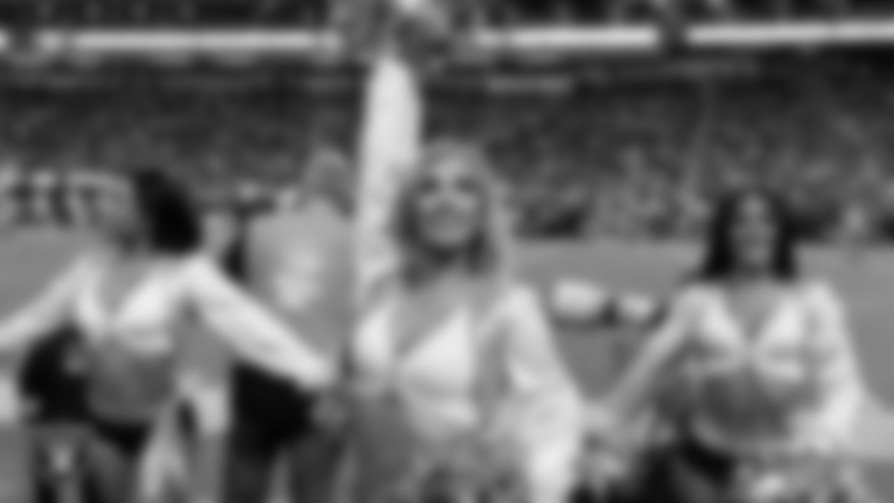 Raiderette Taylor on the sidelines during the regular season home game against the Los Angeles Chargers at Allegiant Stadium.