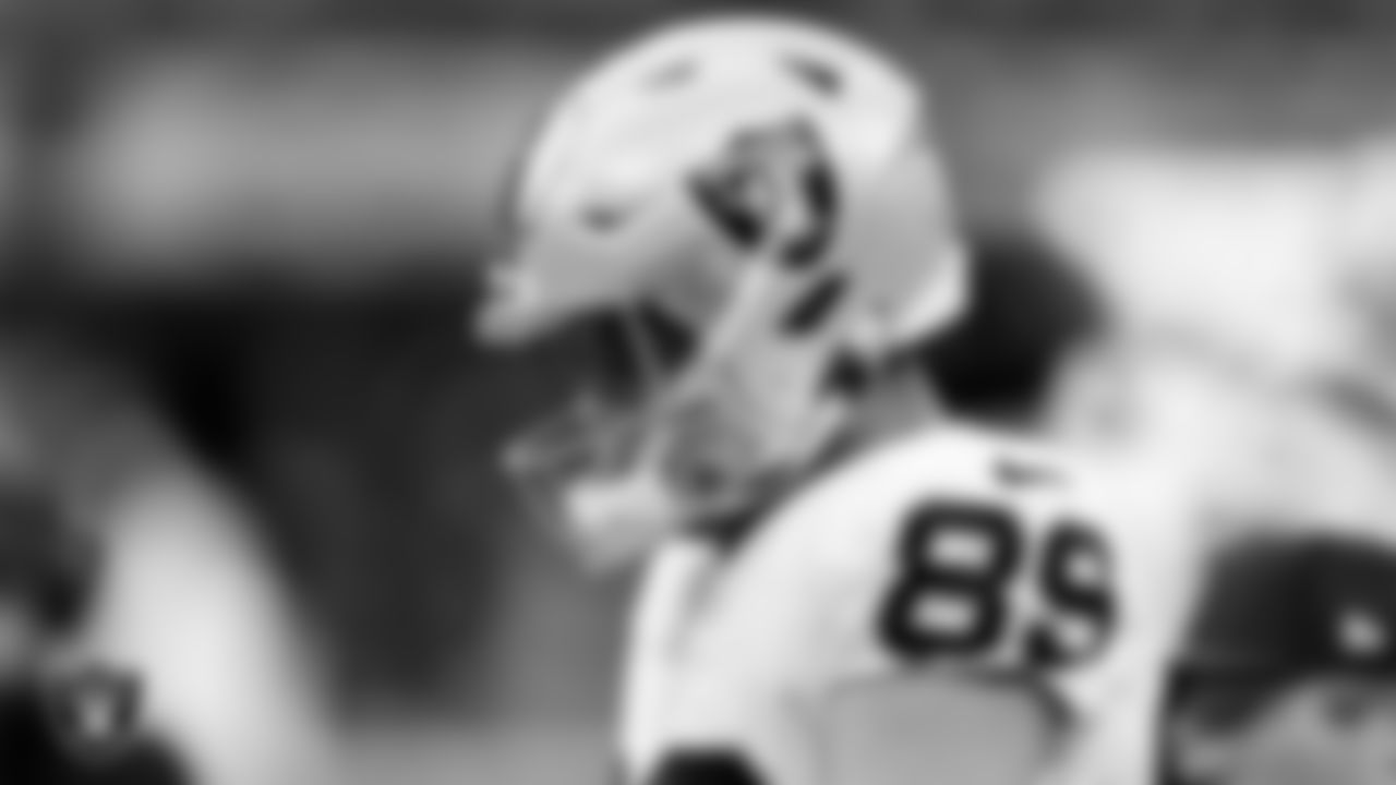 Las Vegas Raiders tight end Brock Bowers (89) on the sidelines during the regular season away game against the Los Angeles Chargers at SoFi Stadium.