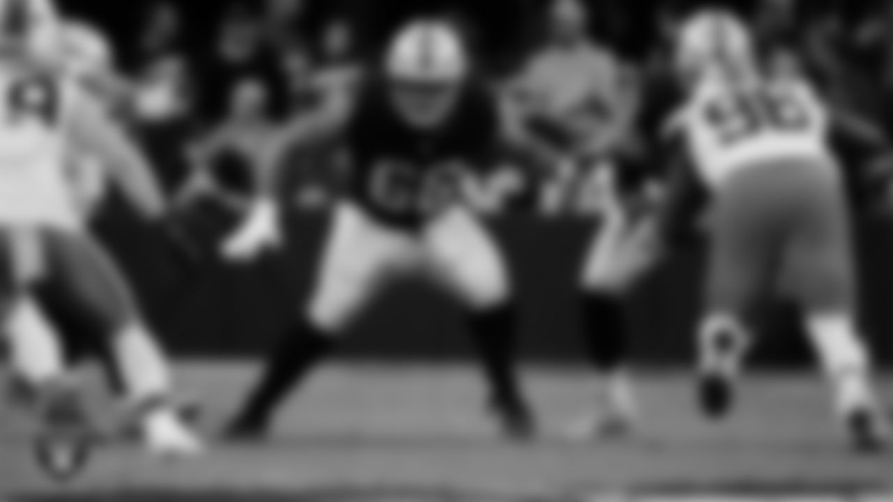 Las Vegas Raiders guard Dylan Parham (66) blocks during the regular season home game against the Cleveland Browns at Allegiant Stadium.