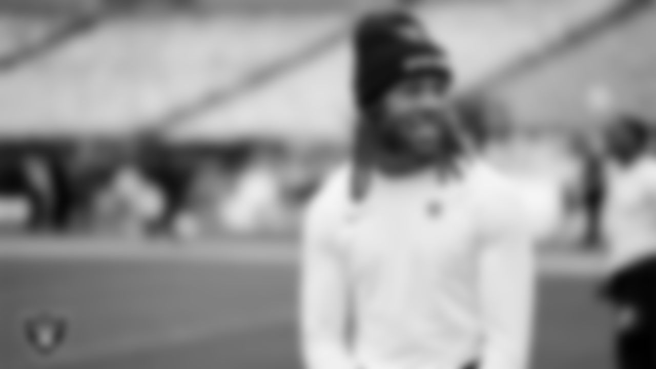 Las Vegas Raiders cornerback Eric Stokes (22) warming up before the regular season away game against the Philadelphia Eagles at Lincoln Financial Field.