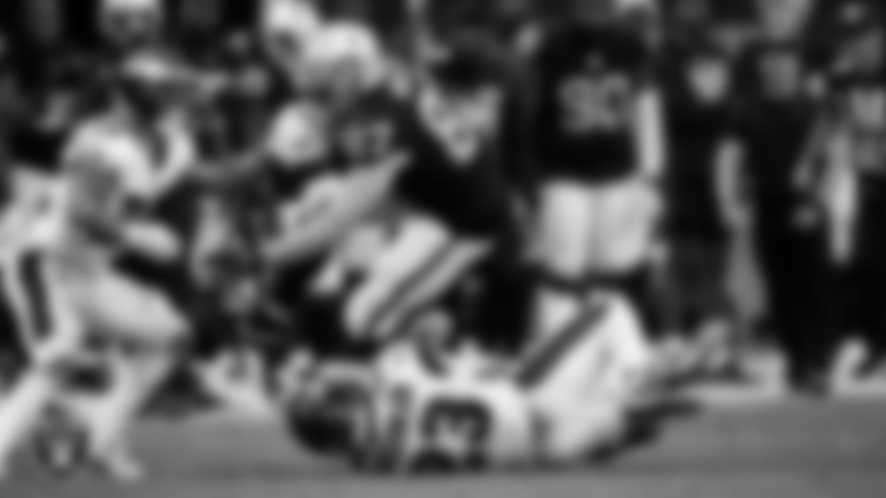 Las Vegas Raiders tight end Foster Moreau (87) runs after making a catch during the regular season home game against the Philadelphia Eagles at Allegiant Stadium, Sunday, October 24, 2021, in Las Vegas, Nev.