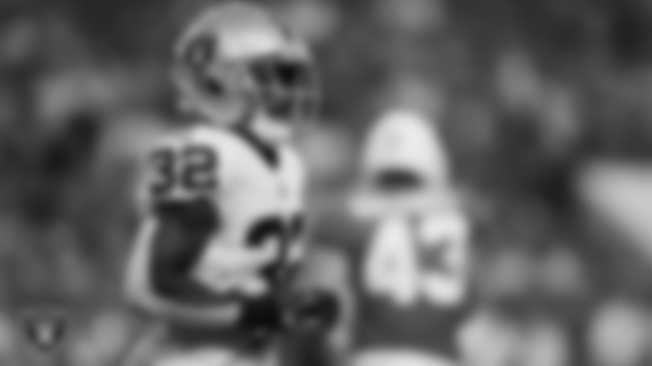 RB Austin Walter - Restricted