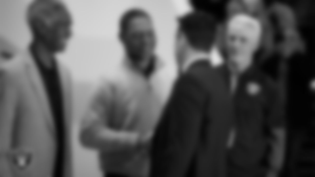 Las Vegas Raiders alumnus Marcus Allen welcomes Raiders Head Coach Klint Kubiak to Intermountain Health Performance Center.