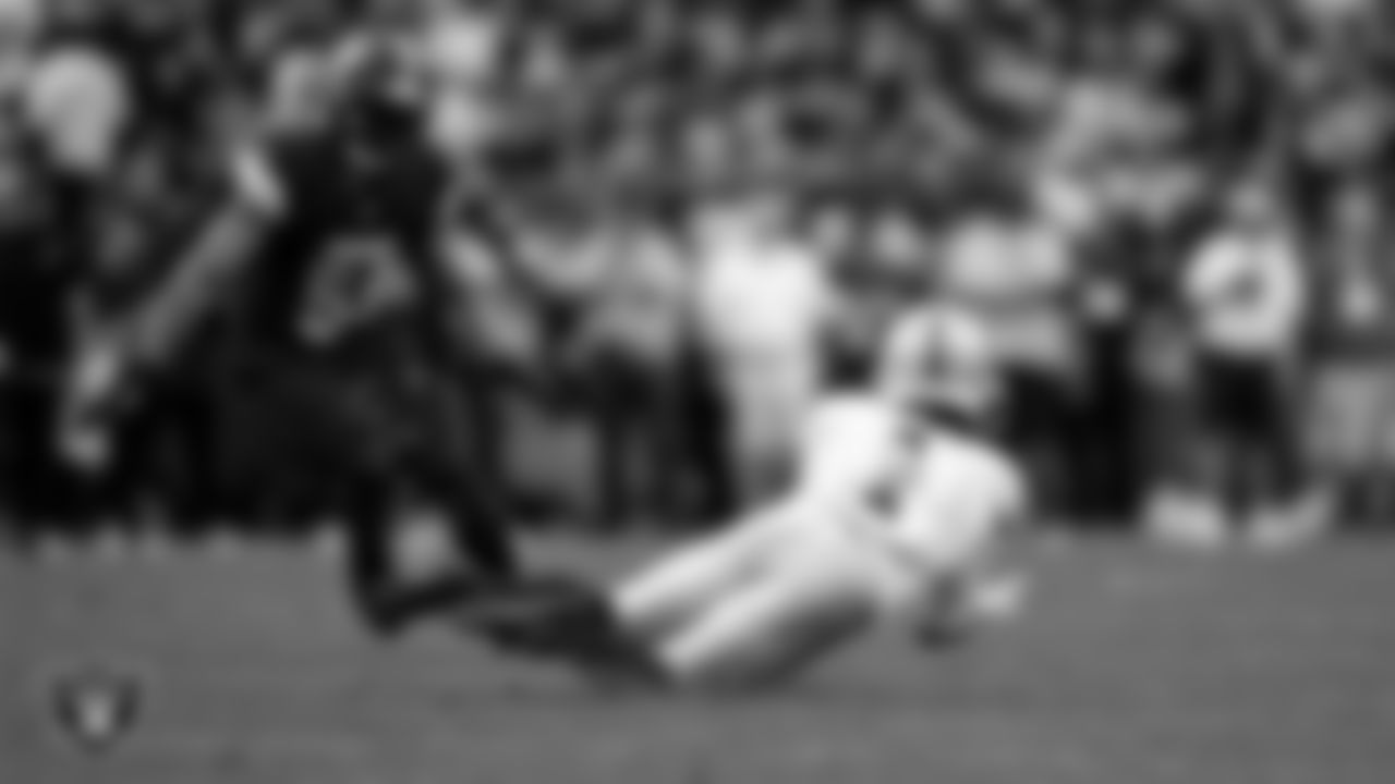 Las Vegas Raiders wide receiver Tre Tucker (1) goes for a catch during the regular season away game against the Washington Commanders at Northwest Stadium.