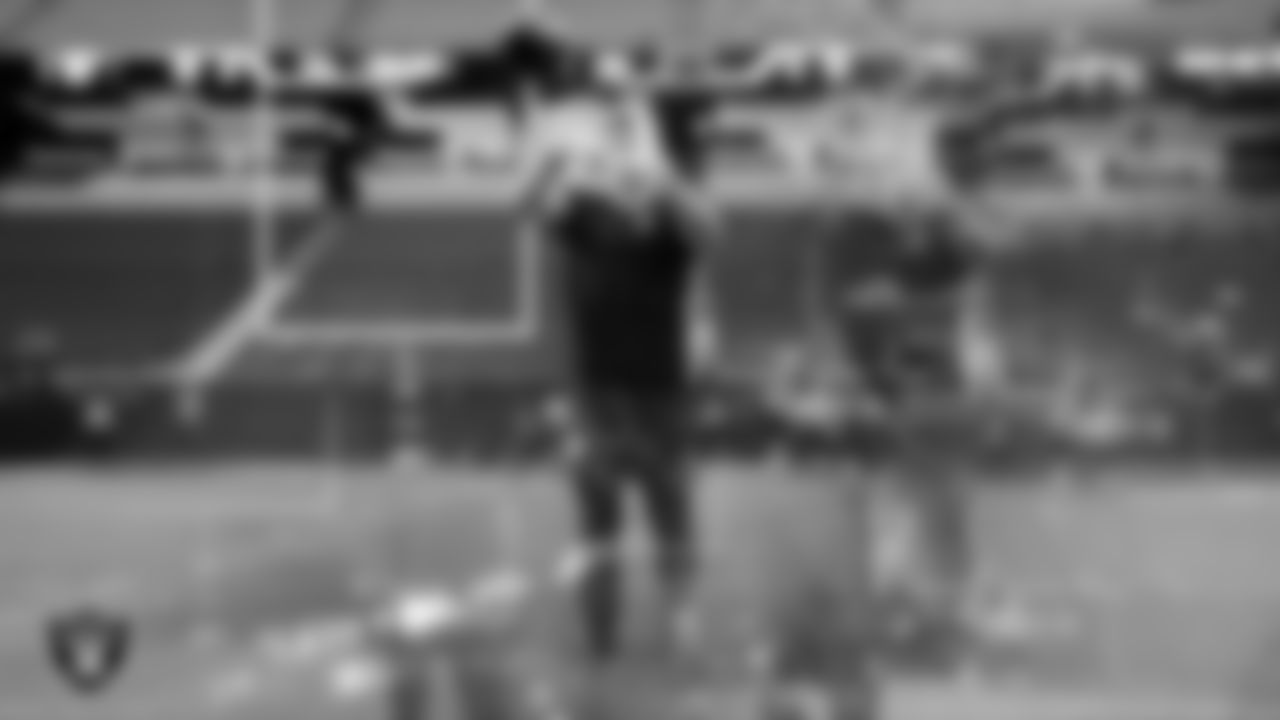 Las Vegas Raiders wide receiver Jack Bech (18) warming up before the regular season home game against the Cleveland Browns at Allegiant Stadium.