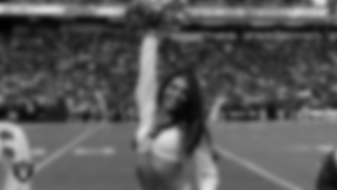 Raiderette Ashtin on the sidelines during the regular season home game against the Jacksonville Jaguars at Allegiant Stadium.
