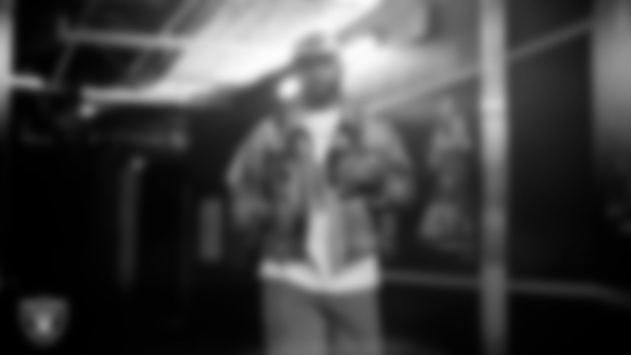 Las Vegas Raiders linebacker Elandon Roberts (52) arrives to the regular season home game against the Denver Broncos at Allegiant Stadium.