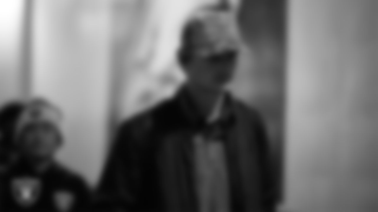 Las Vegas Raiders kicker Daniel Carlson (8) arrives to the regular season away game against the Philadelphia Eagles at Lincoln Financial Field.