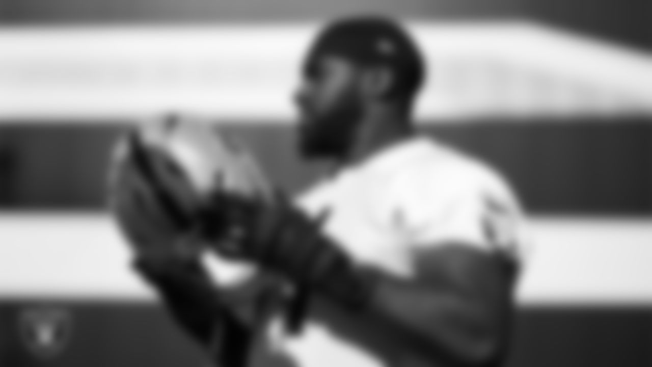 Las Vegas Raiders tackle DJ Glaze (71) during practice at Intermountain Health Performance Center.