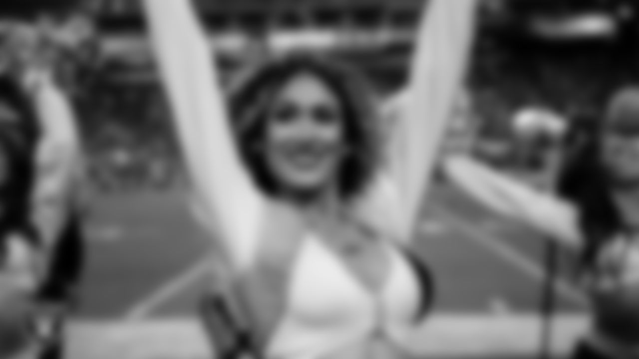 Raiderette Jenna on the sidelines during the regular season home game against the New York Giants at Allegiant Stadium.