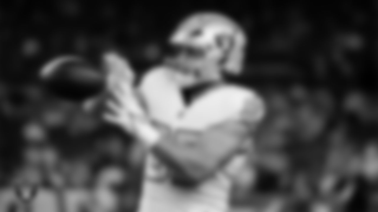 Las Vegas Raiders tight end Michael Mayer (87) warming up before the regular season away game against the Denver Broncos at Empower Field at Mile High.