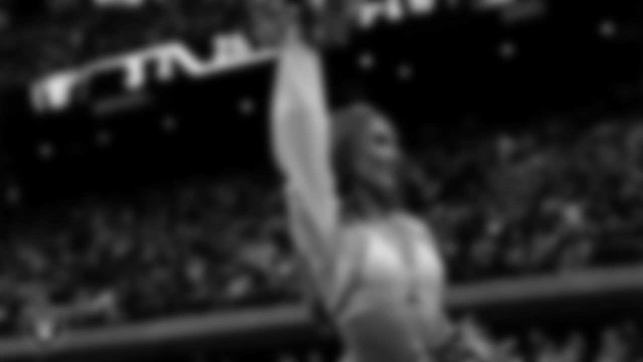 Raiderette Madisyn on the sidelines during the regular season home game against the Kansas City Chiefs at Allegiant Stadium.