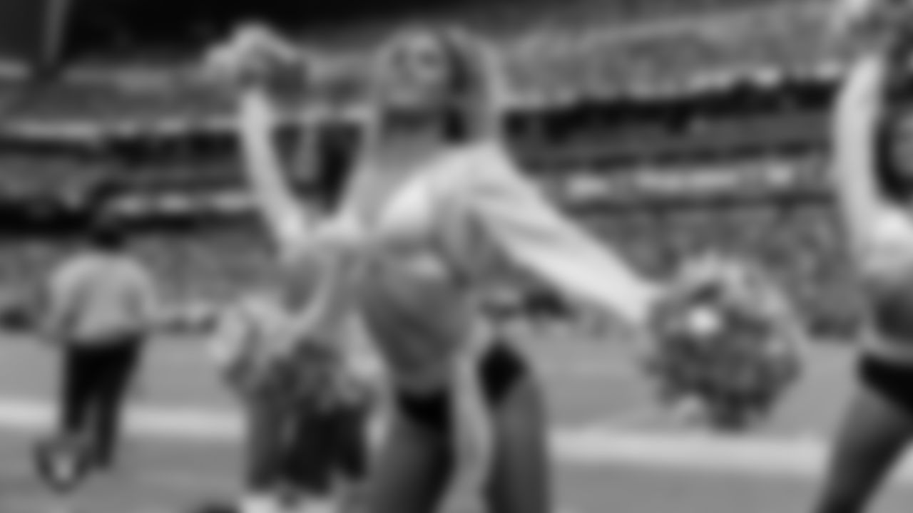 Raiderette Jenna on the sidelines during the preseason home game against the San Francisco 49ers at Allegiant Stadium.