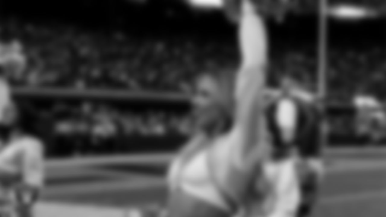 Raiderette Jordie on the sidelines during the regular season home game against the New York Giants at Allegiant Stadium.