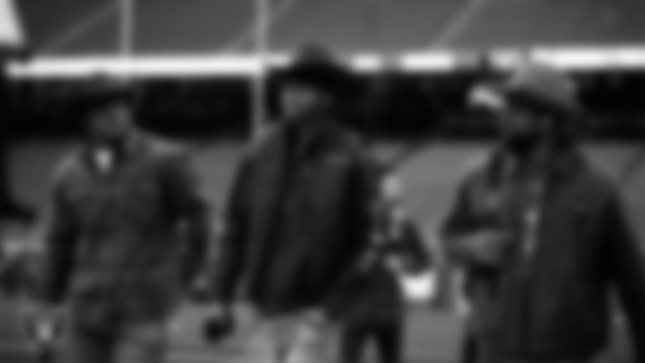 Las Vegas Raiders running back Zamir White (3), cornerback Decamerion Richardson (25) and running back Raheem Mostert (31) arrive to the regular season away game against the Houston Texans at NRG Stadium.