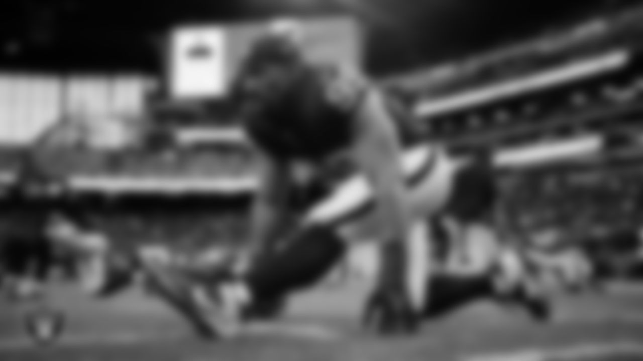 Las Vegas Raiders defensive tackle Thomas Booker IV (99) warming up before the regular season home game against the Jacksonville Jaguars at Allegiant Stadium.