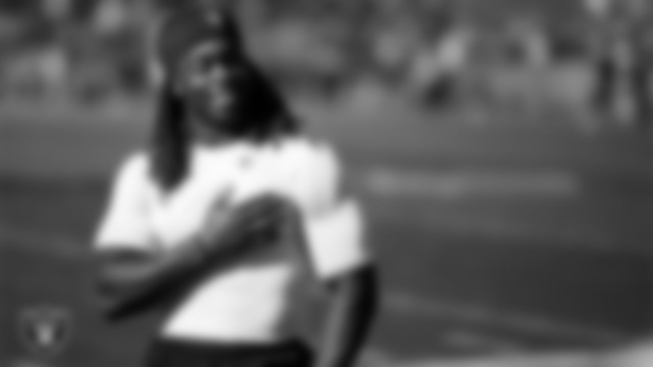 Las Vegas Raiders running back Ashton Jeanty (2) warming up before the regular season away game against the Kansas City Chiefs at GEHA Field at Arrowhead Stadium.