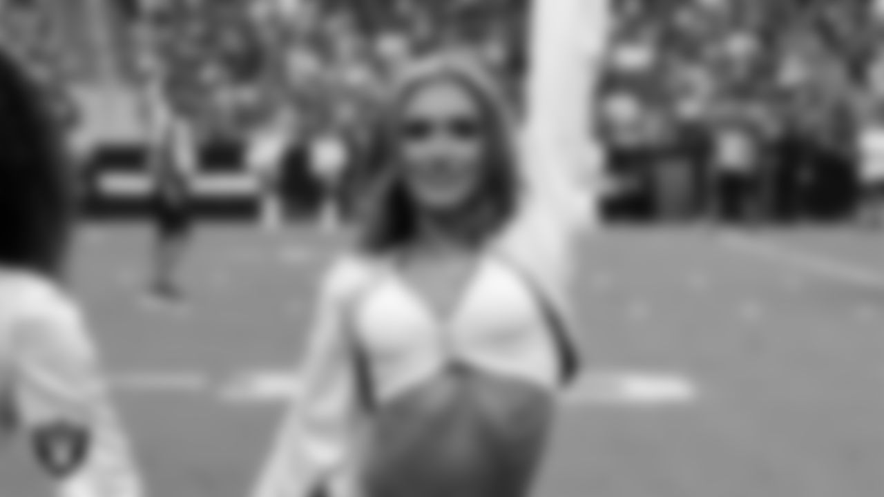Raiderette Shelby on the sidelines during a 2025 Training Camp mock game at Allegiant Stadium.