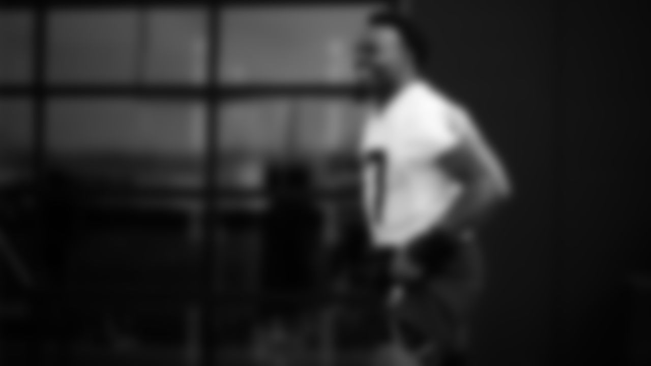 Las Vegas Raiders linebacker Nakobe Dean (17) at a workout during phase two of the offseason program at Intermountain Health Performance Center.