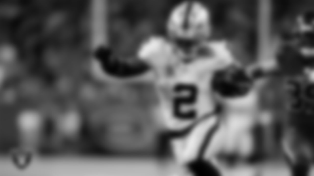 Las Vegas Raiders running back Ashton Jeanty (2) runs after making a 60-yard touchdown catch during the regular season away game against the Houston Texans at NRG Stadium.