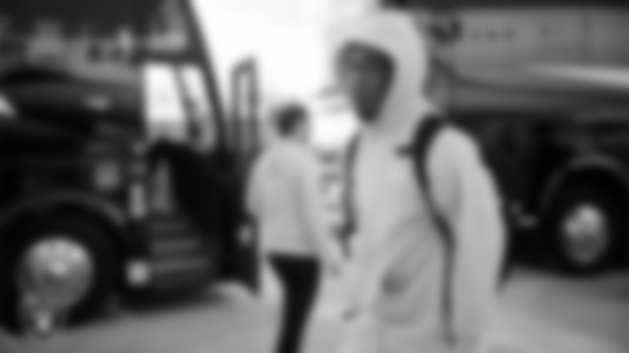 Las Vegas Raiders wide receiver Dont'e Thornton Jr. (10) departs for the regular season away game against the Houston Texans.