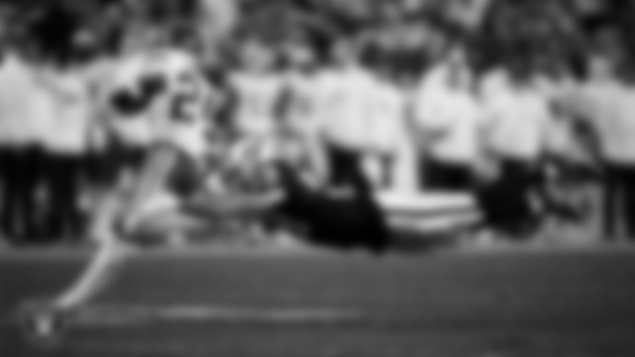 Las Vegas Raiders linebacker Jon Rhattigan (59) goes to make a tackle during the regular season home game against the Kansas City Chiefs at Allegiant Stadium.