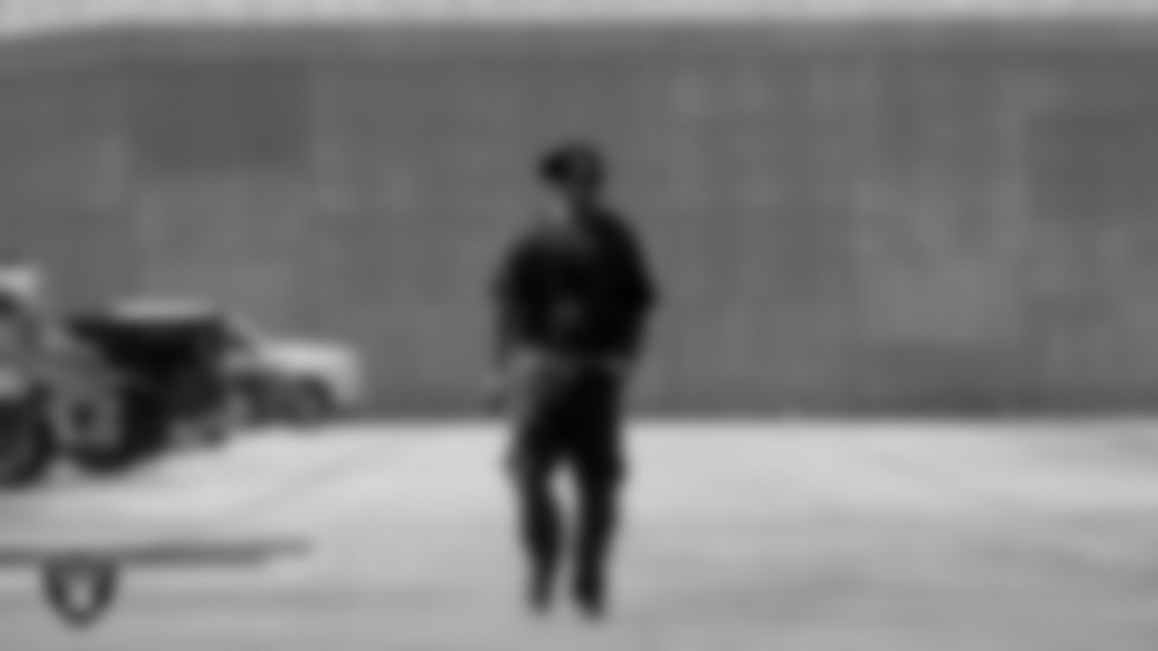 Las Vegas Raiders cornerback Decamerion Richardson (25) arrives to the preseason home game against the San Francisco 49ers at Allegiant Stadium.