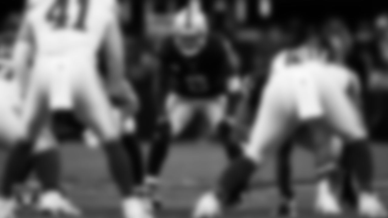 Las Vegas Raiders running back Josh Jacobs (8) lines up before the snap during the regular season home game against the New York Giants at Allegiant Stadium.
