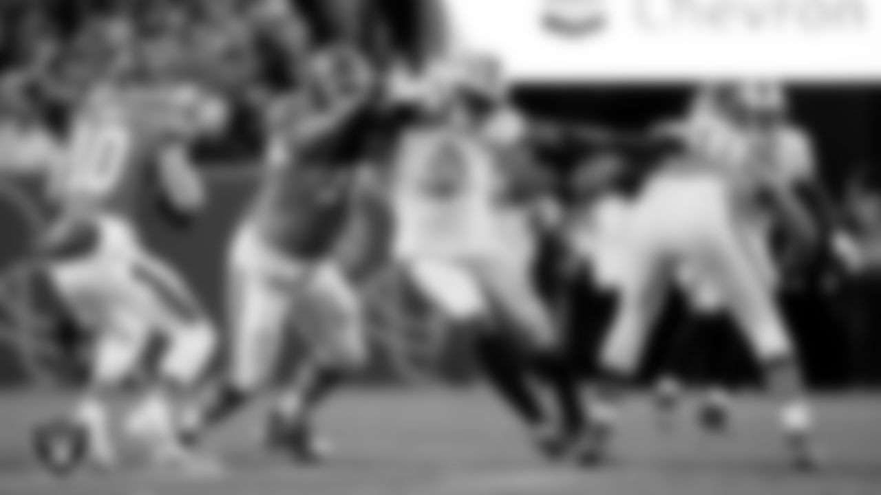 Las Vegas Raiders defensive end Tyree Wilson (9) during the regular season away game against the Denver Broncos at Empower Field at Mile High.