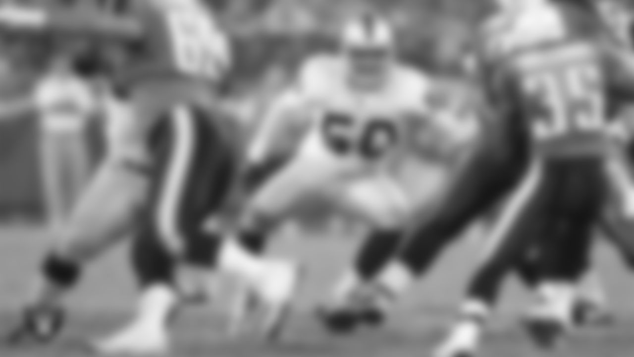 Oakland Raiders linebacker Eric Barton (50) during the regular season away game against the Tennessee Titans at The Coliseum, Sunday, September 7, 2003, in Nashville, Tenn.