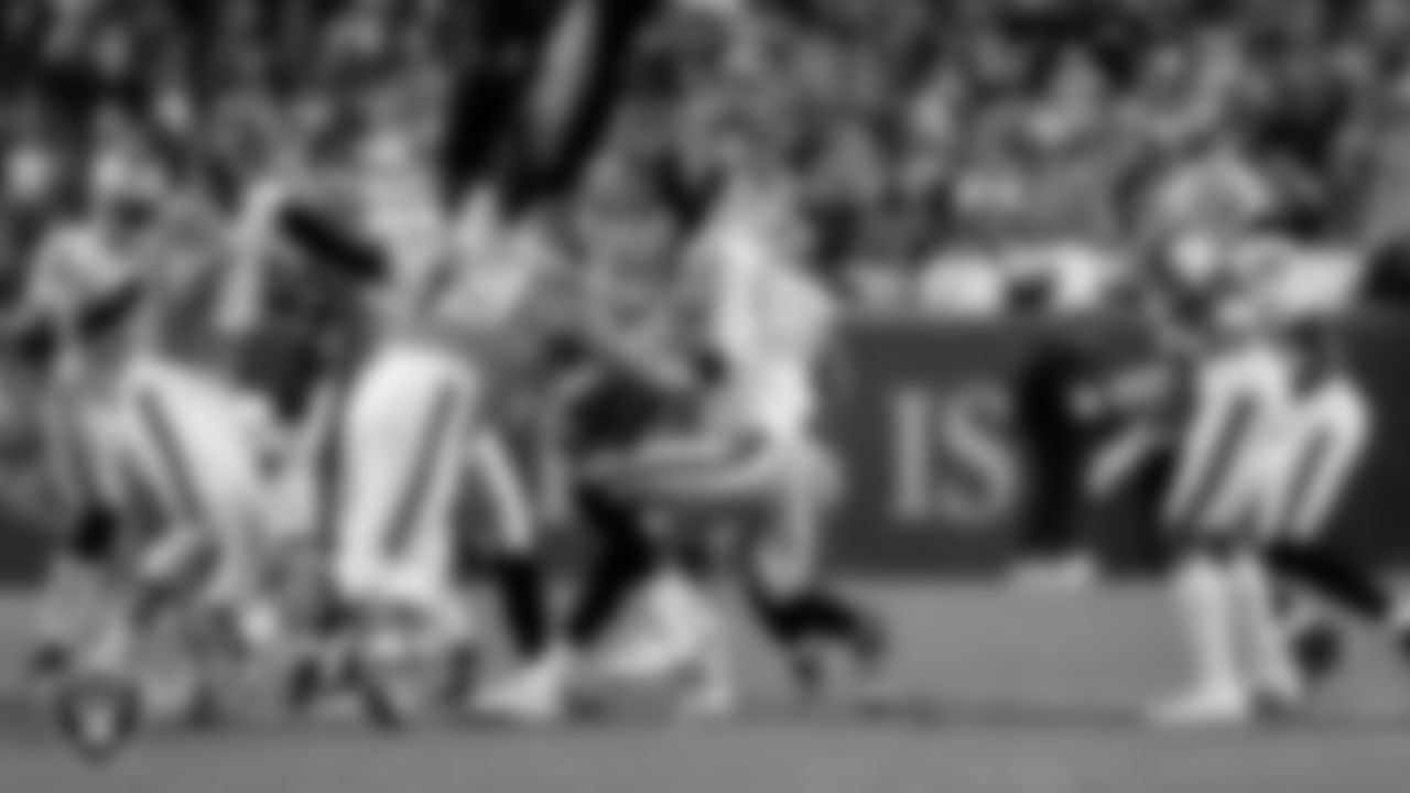 Las Vegas Raiders defensive end Maxx Crosby (98) during the regular season away game against the Denver Broncos at Empower Field at Mile High.