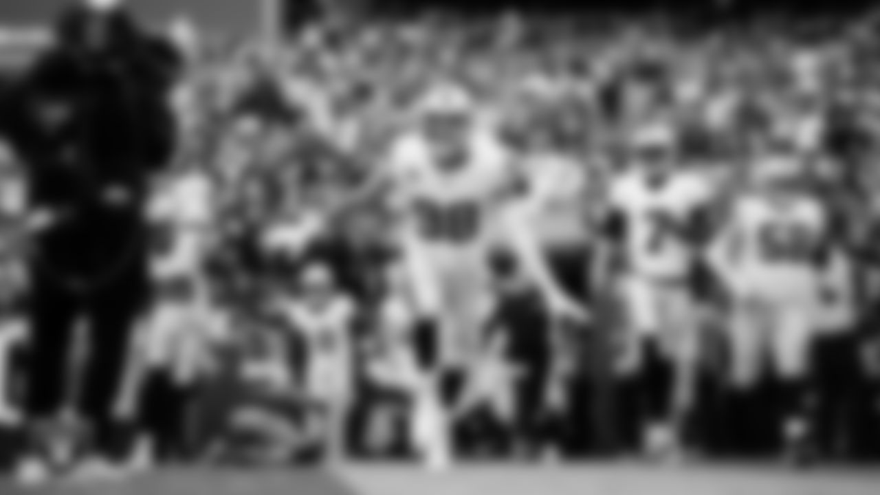 Las Vegas Raiders defensive end Maxx Crosby (98) as the team is introduced onto the field before the regular season away game against the Washington Commanders at Northwest Stadium.