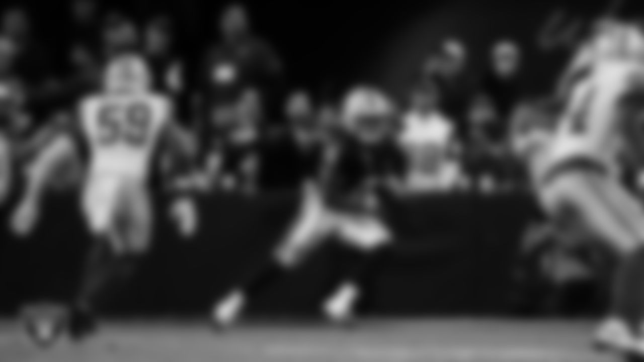 Las Vegas Raiders running back Ashton Jeanty (2) runs after making a catch during the regular season home game against the Dallas Cowboys at Allegiant Stadium.