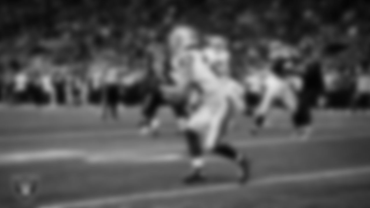 Las Vegas Raiders running back Dylan Laube (23) makes a 6-yard touchdown catch during the preseason away game against the Seattle Seahawks at Lumen Field.