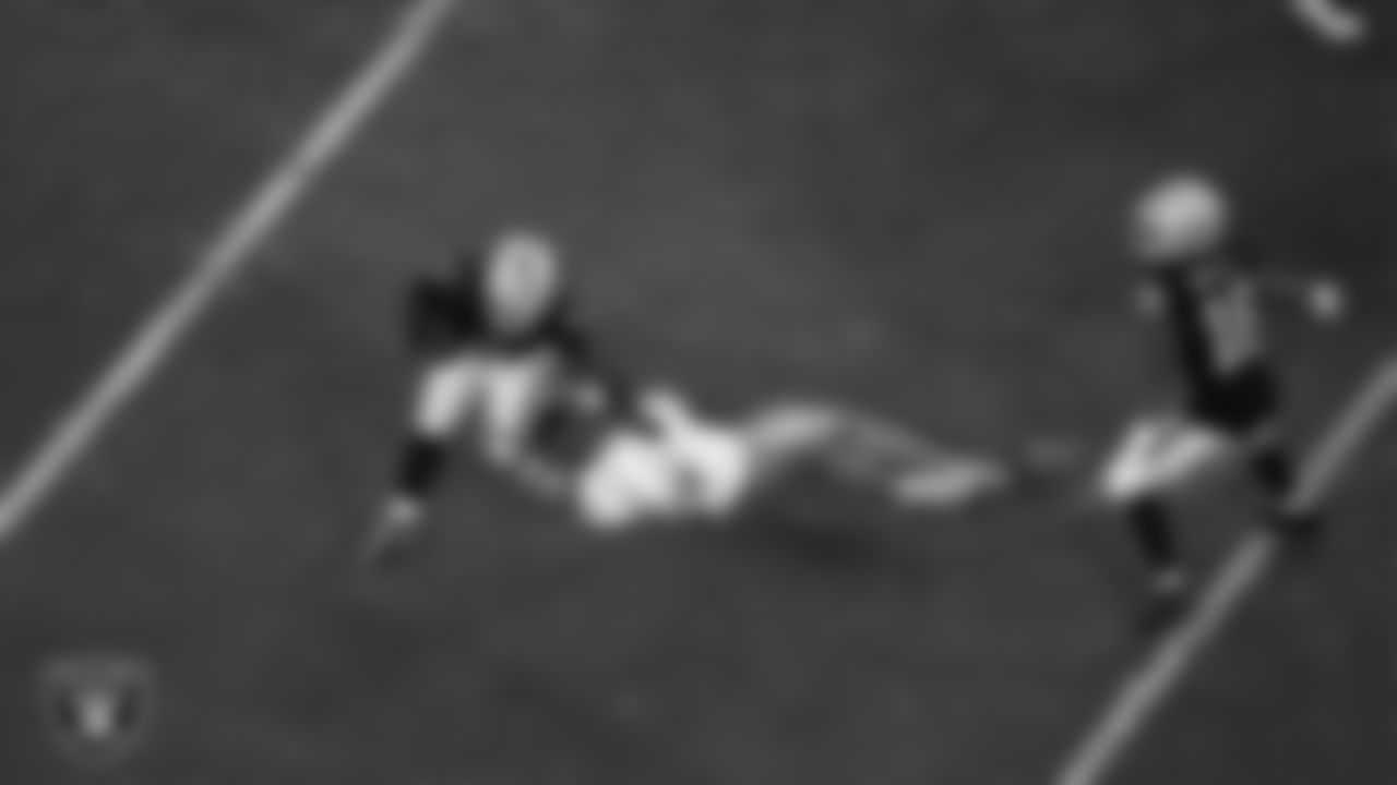 Las Vegas Raiders running back Ashton Jeanty (2) rushes during the regular season home game against the Los Angeles Chargers at Allegiant Stadium.
