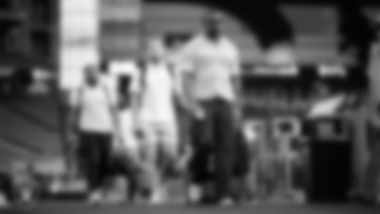 Las Vegas Raiders defensive tackle Thomas Booker IV (47) arrives to the preseason away game against the Arizona Cardinals at State Farm Stadium.