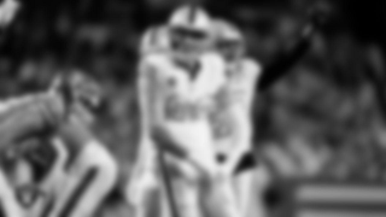 Las Vegas Raiders defensive end Maxx Crosby (98) during the regular season away game against the Denver Broncos at Empower Field at Mile High.