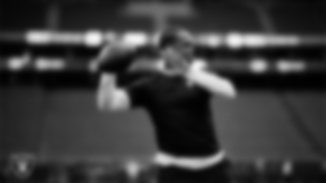 Las Vegas Raiders quarterback Geno Smith (7) warming up before the regular season away game against the Houston Texans at NRG Stadium.