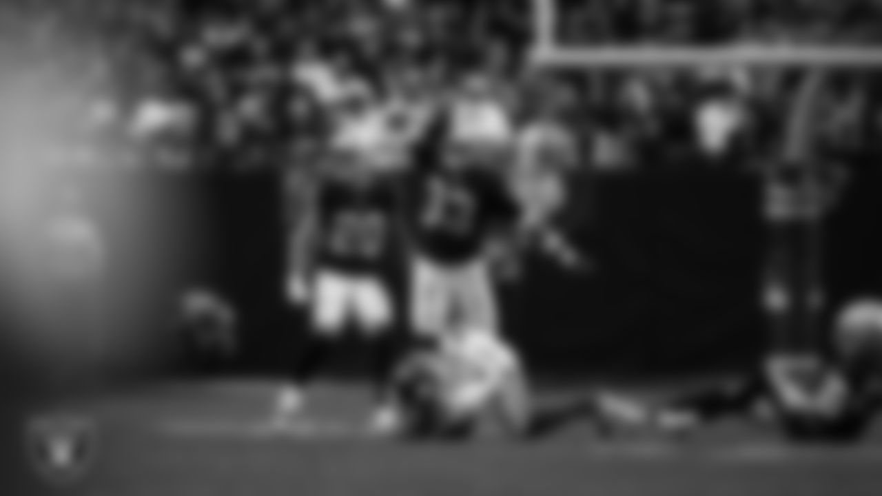 Las Vegas Raiders linebacker Jamal Adams (33) celebrates after making a tackle during the regular season home game against the New York Giants at Allegiant Stadium.