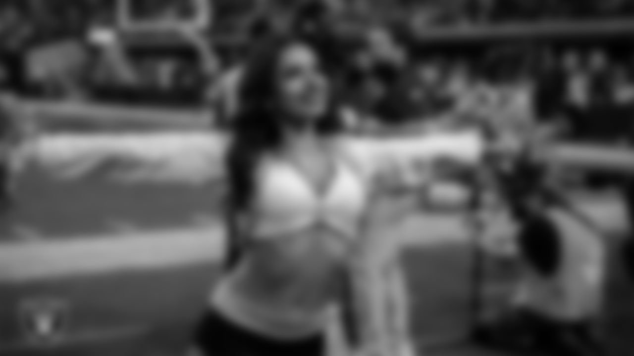 Raiderette Annalise on the sidelines during the regular season home game against the New York Giants at Allegiant Stadium.
