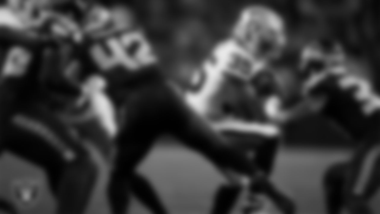 Las Vegas Raiders running back Chris Collier (35) rushes during the preseason away game against the Seattle Seahawks at Lumen Field.